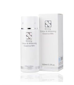 瑾秀臻致煥顏靚白精華乳化妝品批發(fā)批發(fā) 美白抗皺補水